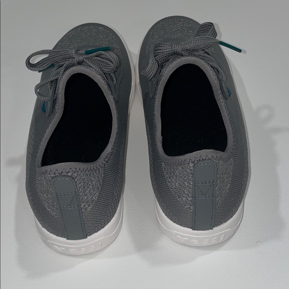 Vessi Weekend women’s 8 Charcoal Gray, Light gray and Teal Women's Sneakers - Picture 6 of 8